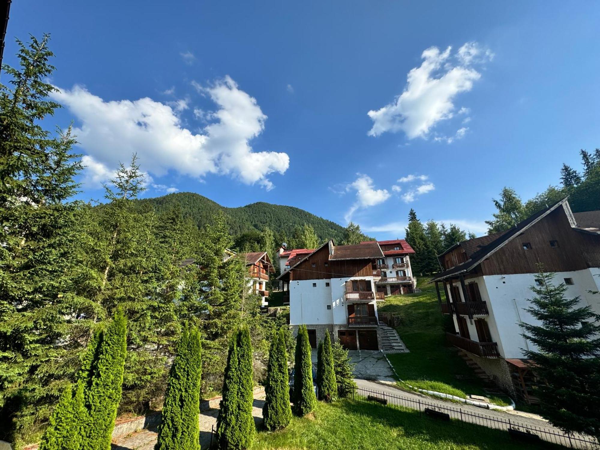 Hotel Sunray-Vilagalbena Poiana Brasov Esterno foto