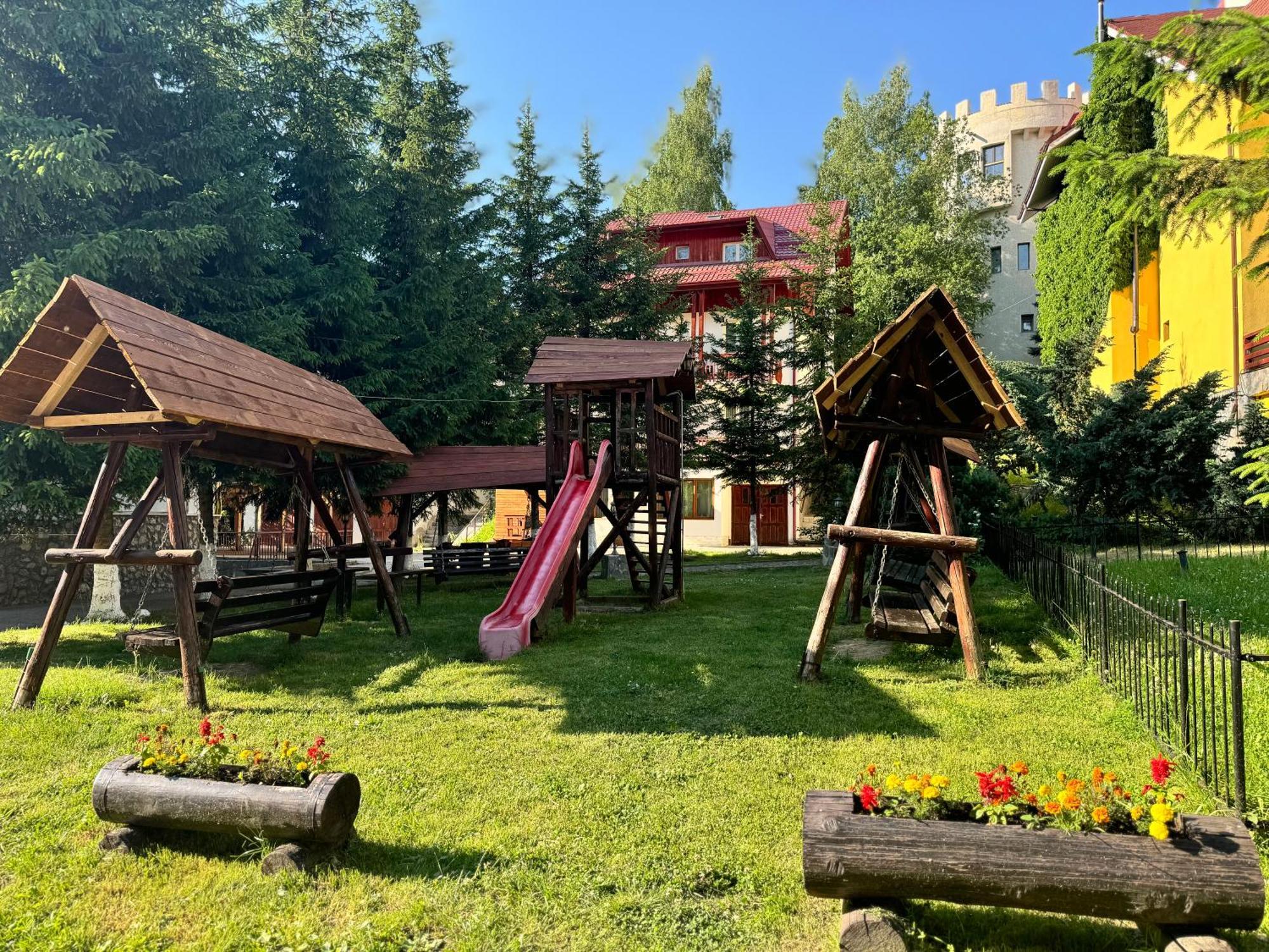 Hotel Sunray-Vilagalbena Poiana Brasov Esterno foto