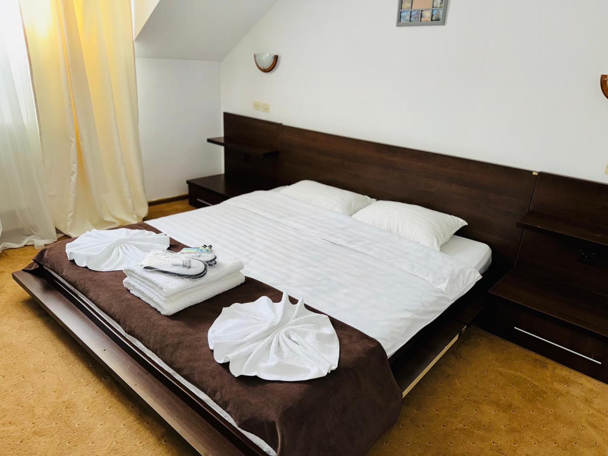 Hotel Sunray-Vilagalbena Poiana Brasov Esterno foto