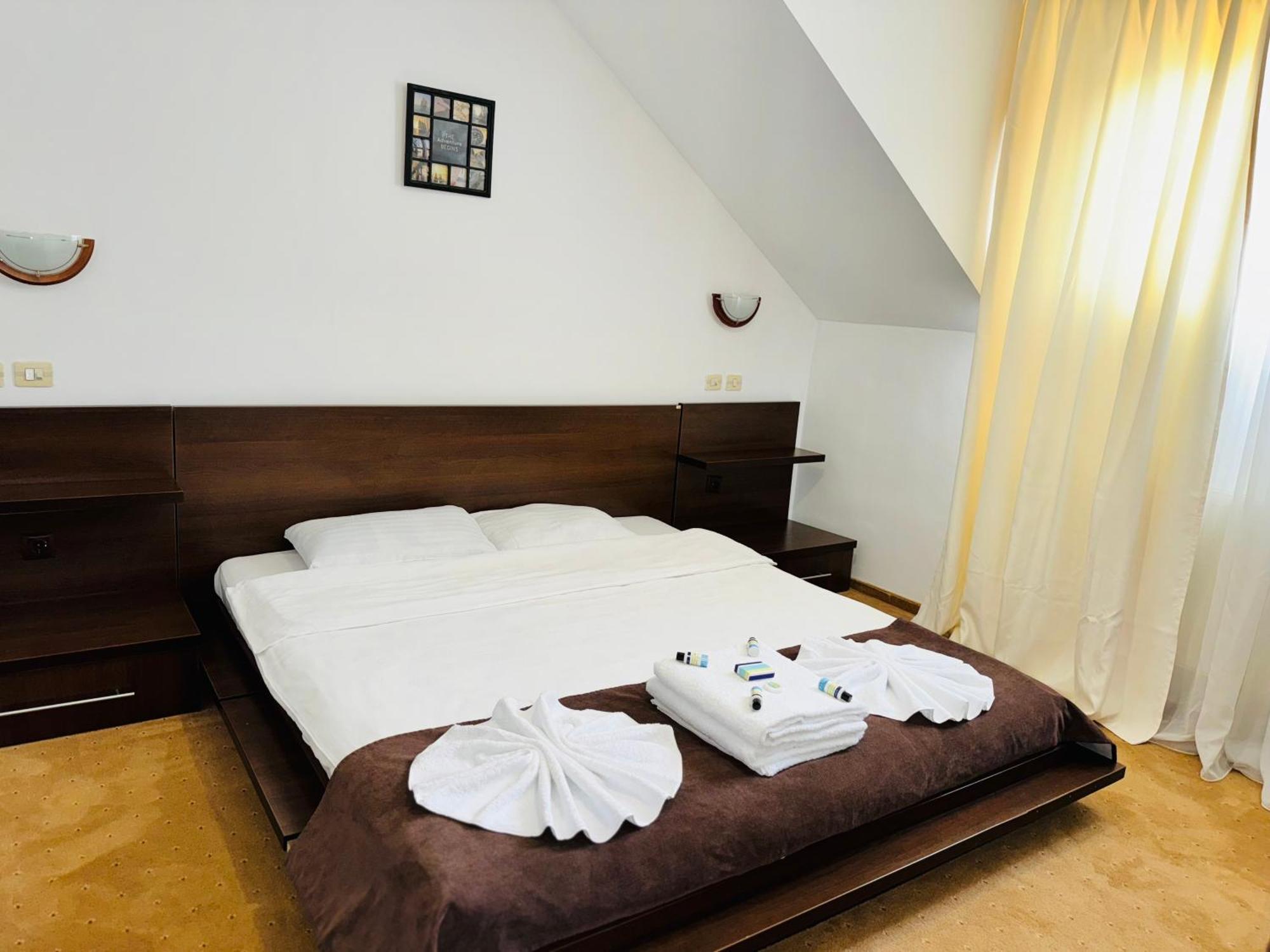 Hotel Sunray-Vilagalbena Poiana Brasov Camera foto