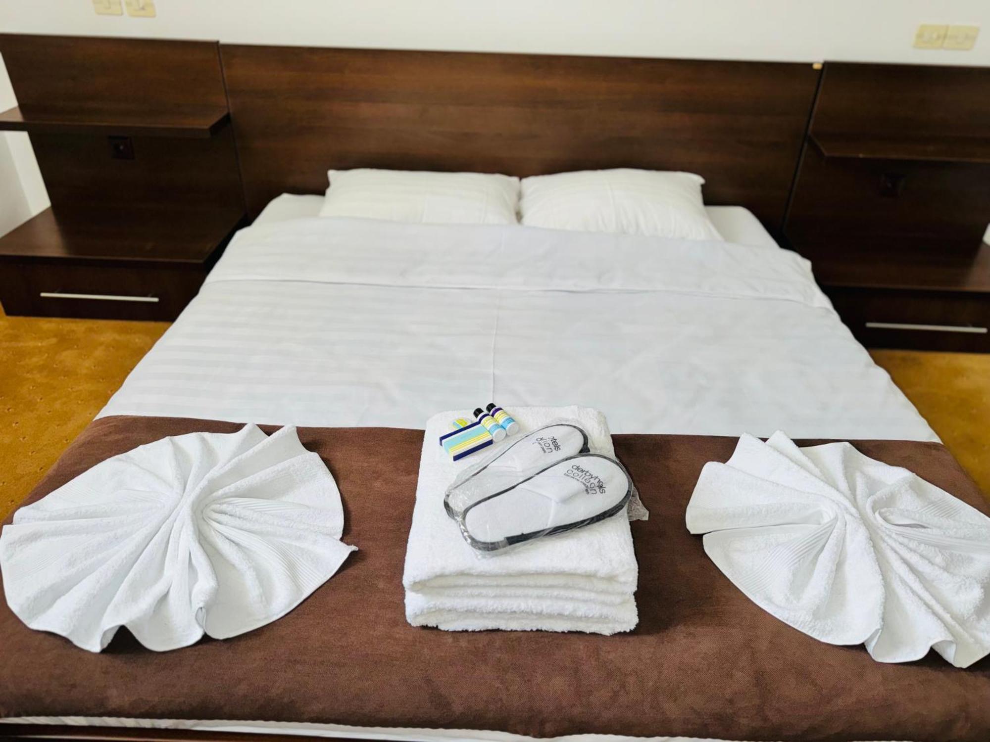 Hotel Sunray-Vilagalbena Poiana Brasov Esterno foto