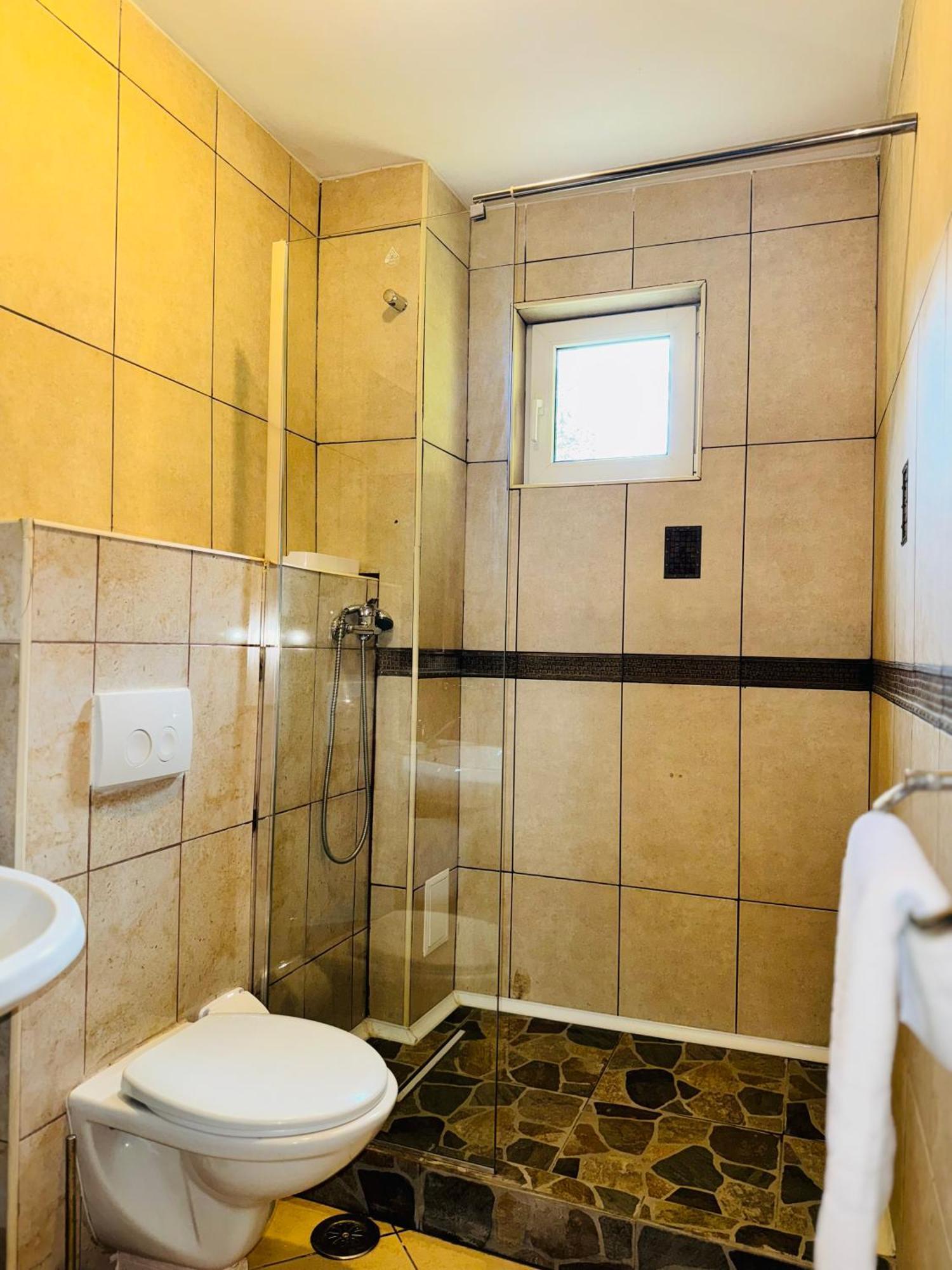 Hotel Sunray-Vilagalbena Poiana Brasov Esterno foto